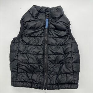 Primary black puffer vest